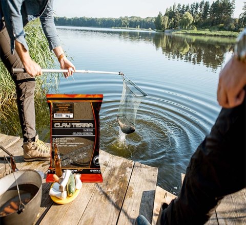Genlog - glina mokra, brązowo-brunatna, wiążąca 2kg Genlog - glina mokra, brązowo-brunatna, wiążąca 2kg
