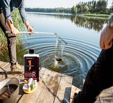 Genlog Buzzer Spicy - płynny dodatek do zanęt 250ml Genlog Buzzer Spicy - płynny dodatek do zanęt 250ml