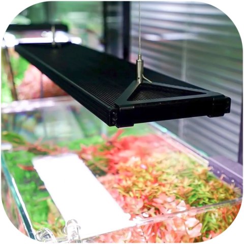 Chihiros WRGB II 80 PRO - lampa LED Bluetooth 80 - 90 cm